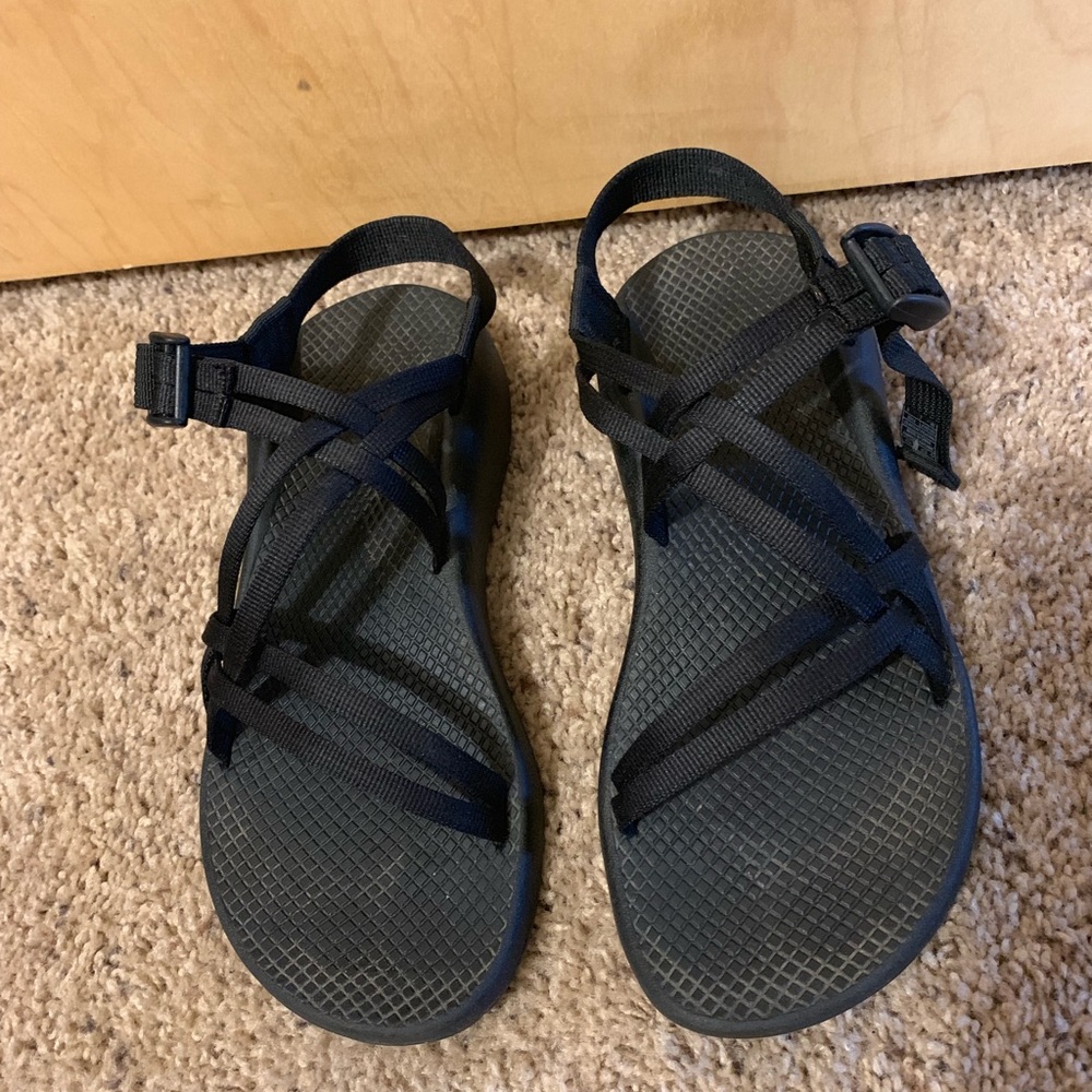 Women’s Chaco size 9